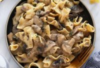 Creamy Mushroom Stroganoff