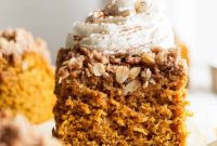 Spiced Pumpkin Streusel Cake