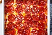 Fluffy Pizza Dip with Cottage Cheese