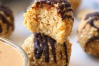 No-Bake Peanut Butter Honey Chex Treats