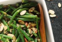 Green Beans with Toasted Almonds
