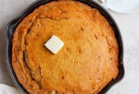 Classic Skillet Cornbread