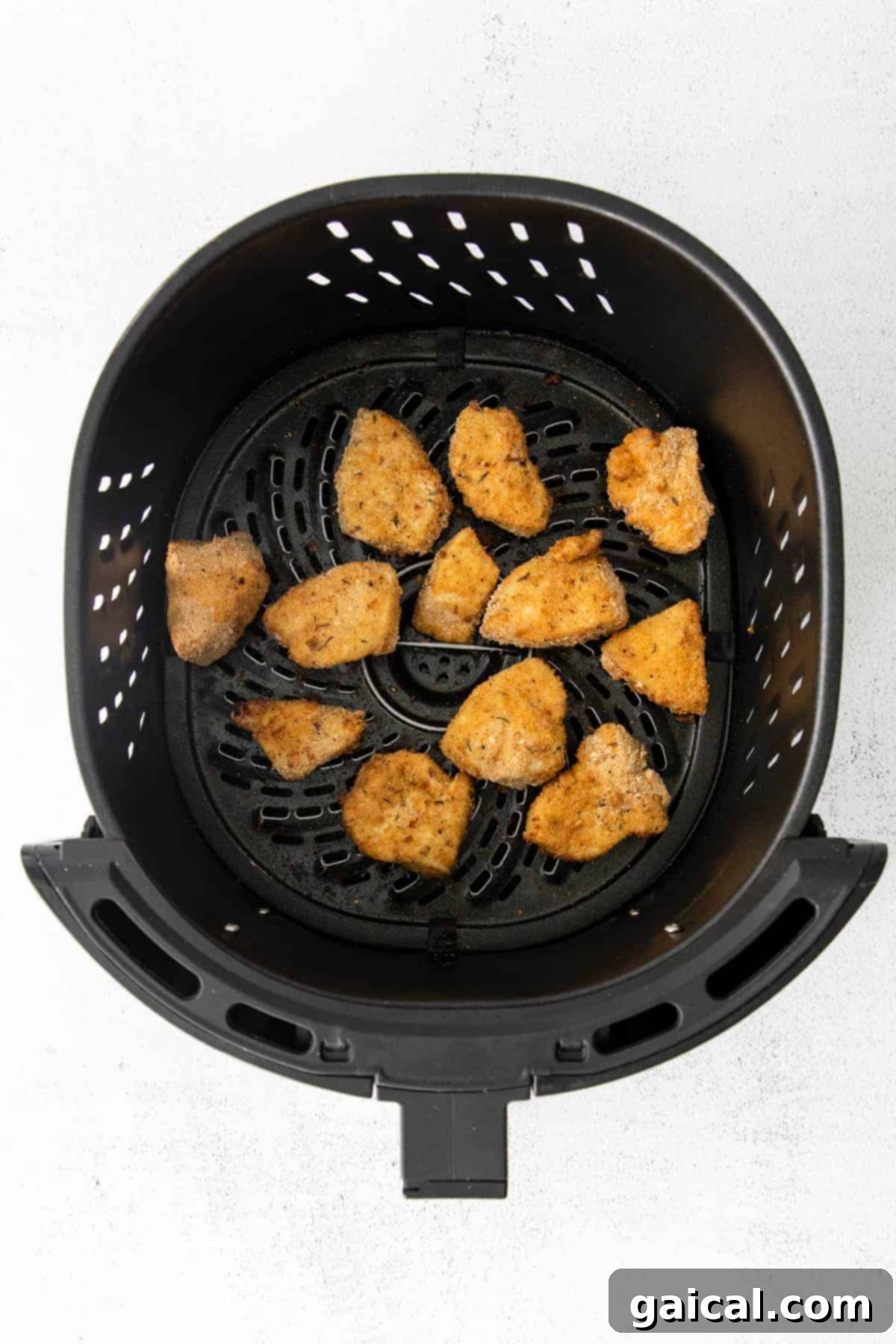 Perfectly Crispy Air Fryer Nuggets 6 Air fryer chicken nuggets after they've been cooked.