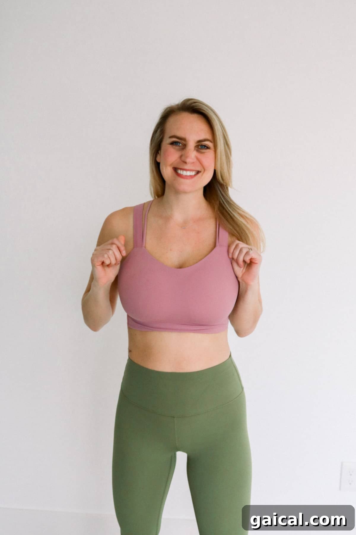Lululemon Like a Cloud Bra for Maternity Woman wearing a Lululemon Like a Cloud Bra (D/DD), praised for its unparalleled softness and comfort during early pregnancy.