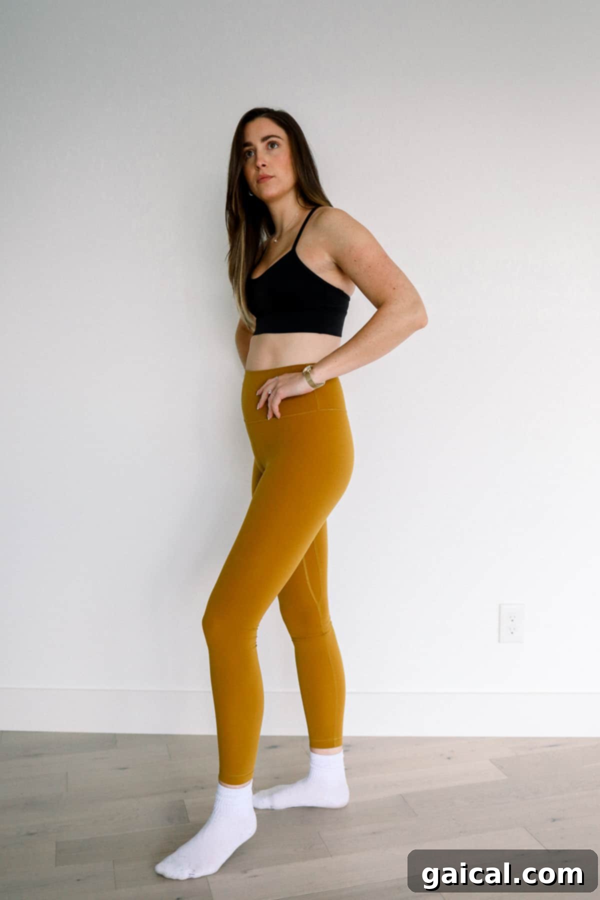 Lululemon Align Leggings for Pregnancy Pregnant woman comfortably wearing Lululemon Align Leggings, showcasing their supreme stretch and support.