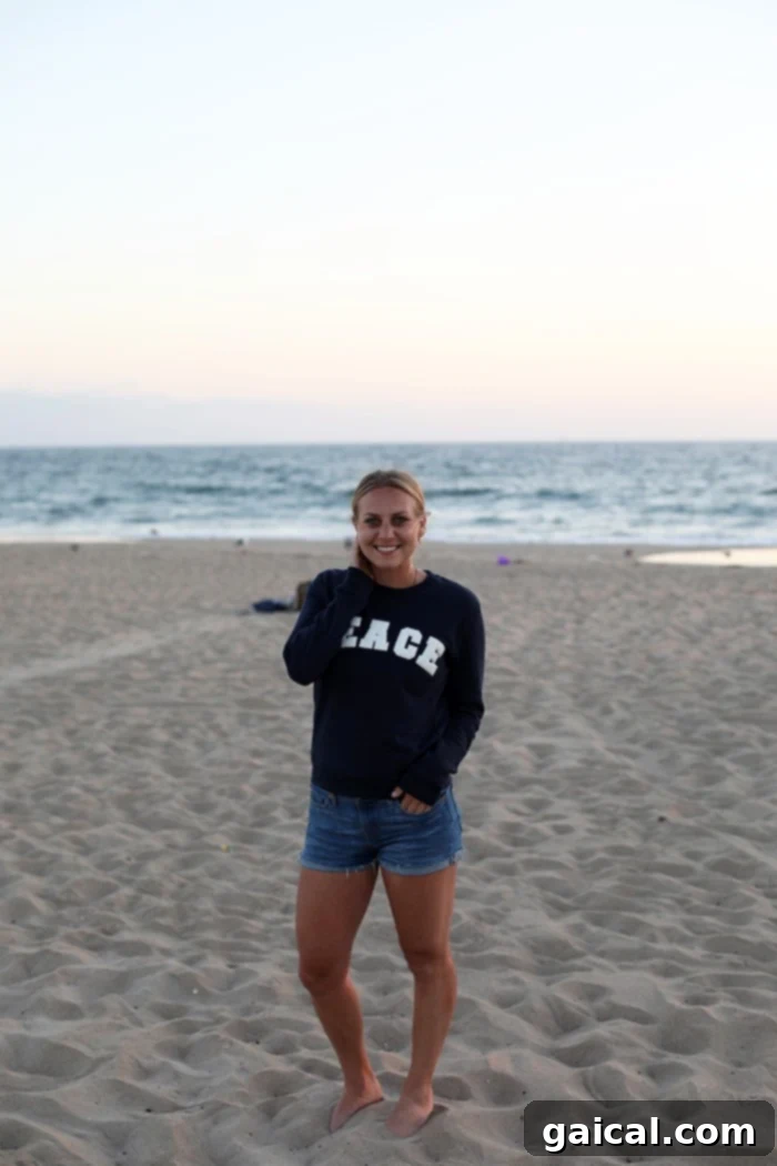Hermosa Beach Fit Foodie Fuel A 72 Hour Coastal Experience 3 Couples enjoying a stroll along Hermosa Beach, California