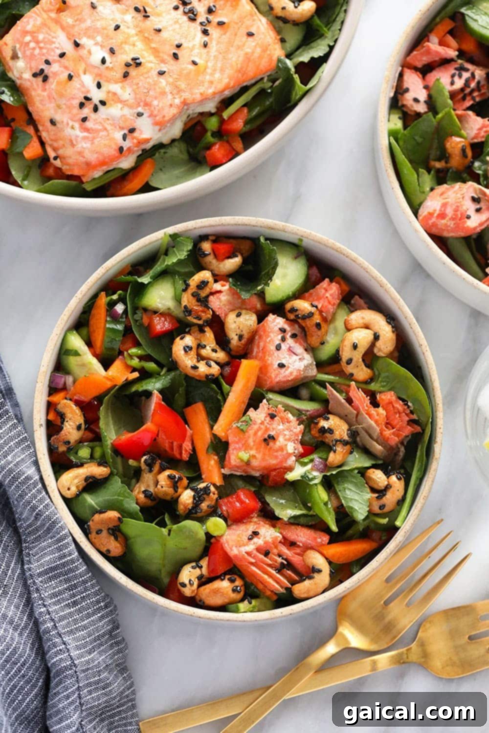 Exquisite Thai Salmon Salad with Miso Glaze and Maple Roasted Cashews