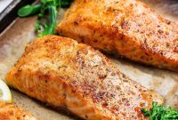 Broiled Salmon with Simple Seasoning — Ready in 8 Minutes